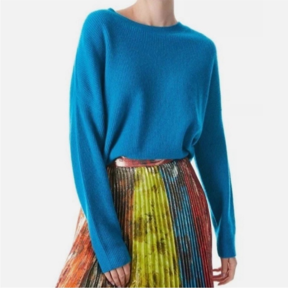 Alice and Olivia caprice cashmere crewneck sweater